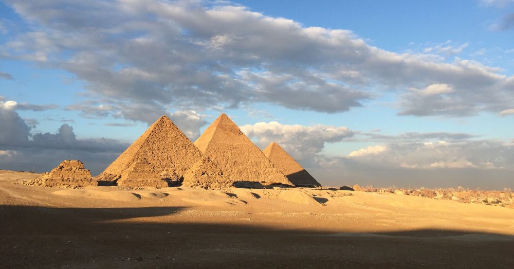 Pirâmides de Gizé (Cairo)